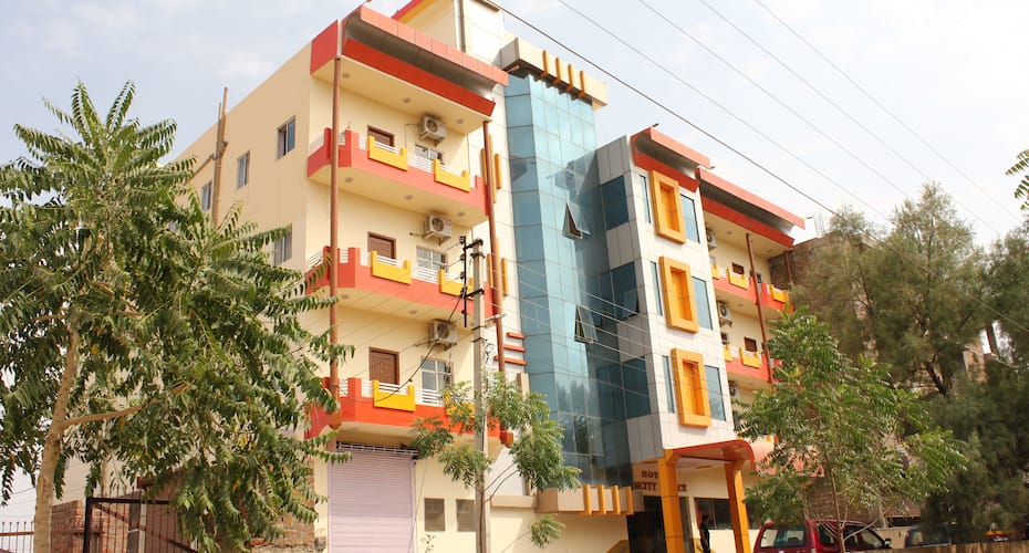 Hotel Suncity Palace, Churu 1